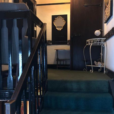Ely Guest House Экстерьер фото